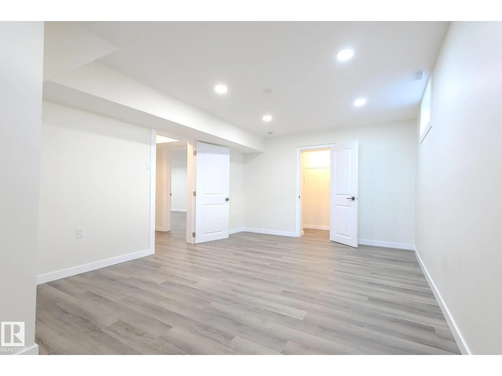 10524 134 AV NW