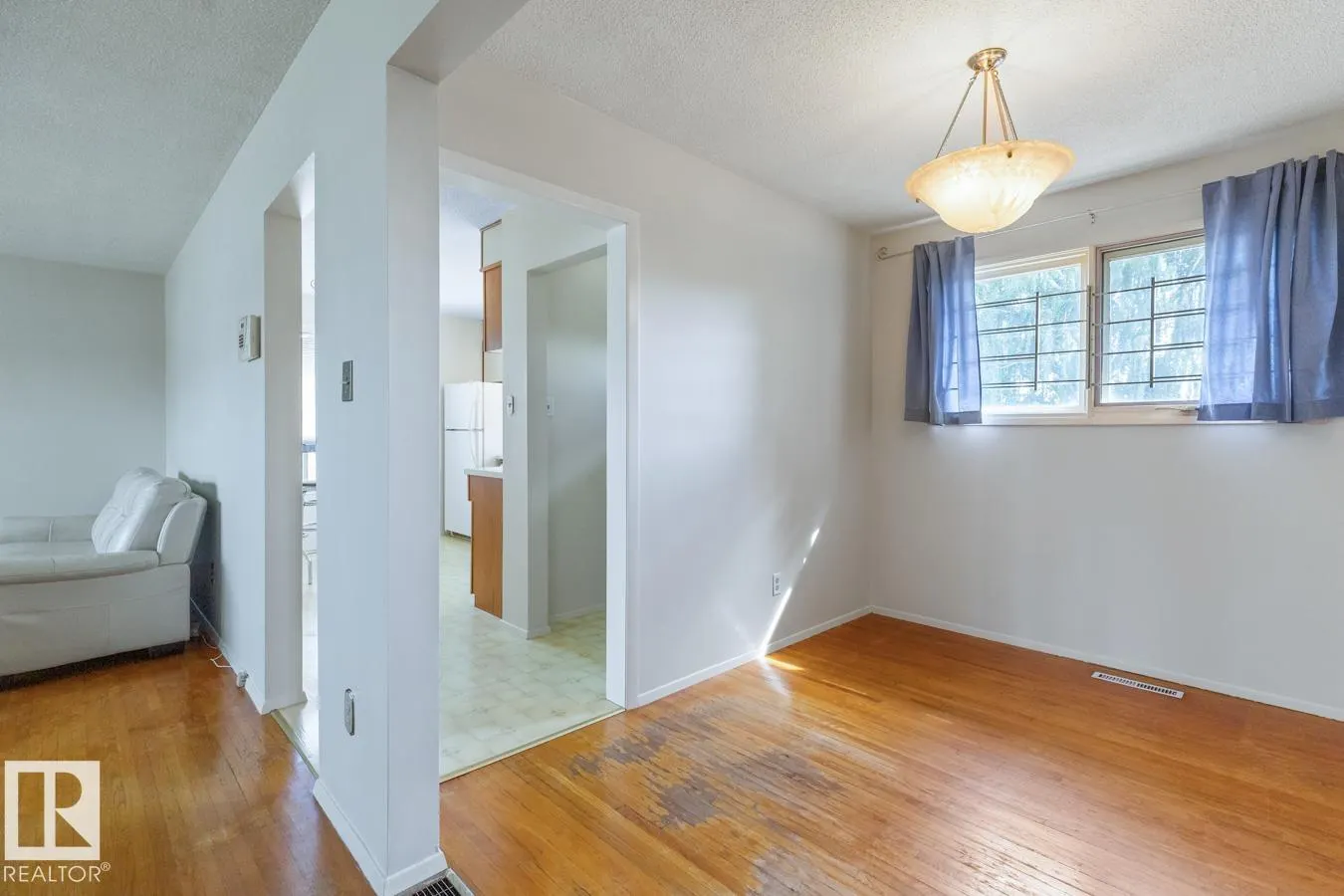 11103 34 ST NW