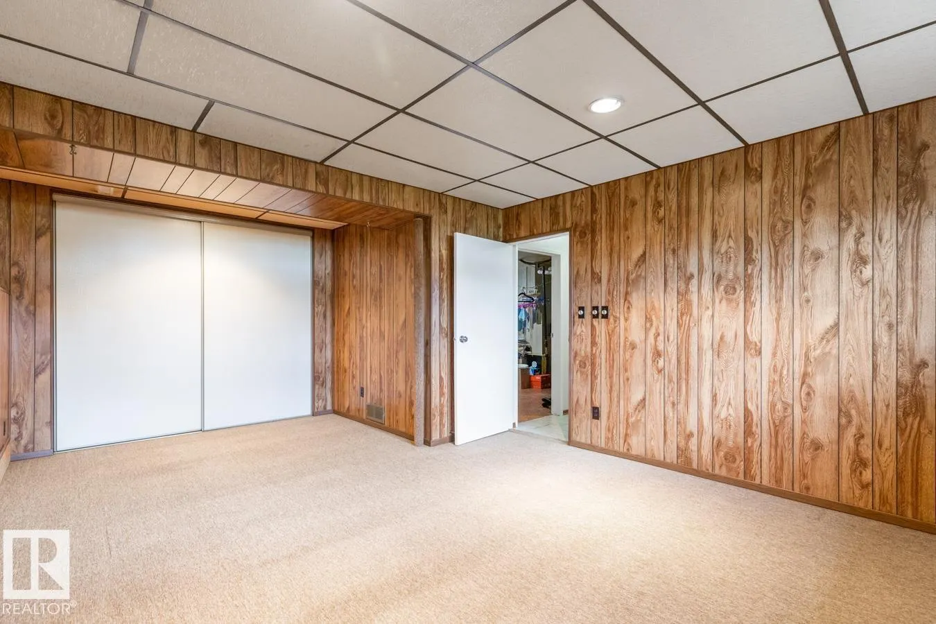11103 34 ST NW