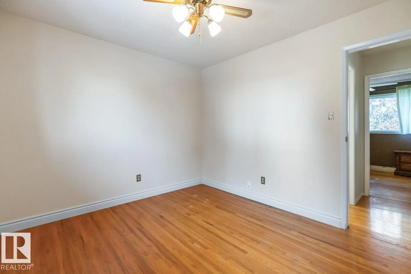 11103 34 ST NW