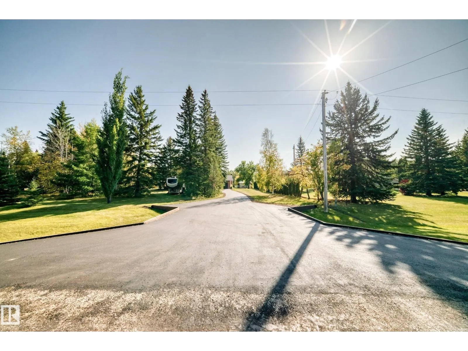 #24 51514 RGE ROAD 261