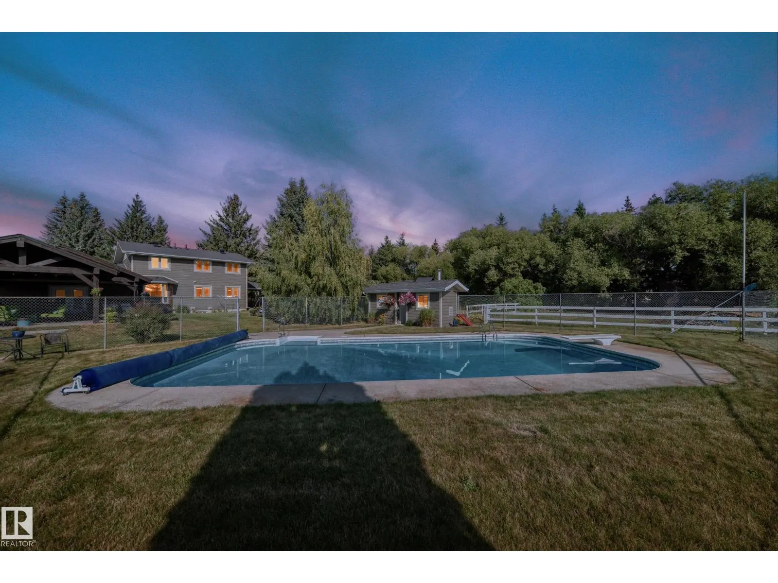 #24 51514 RGE ROAD 261