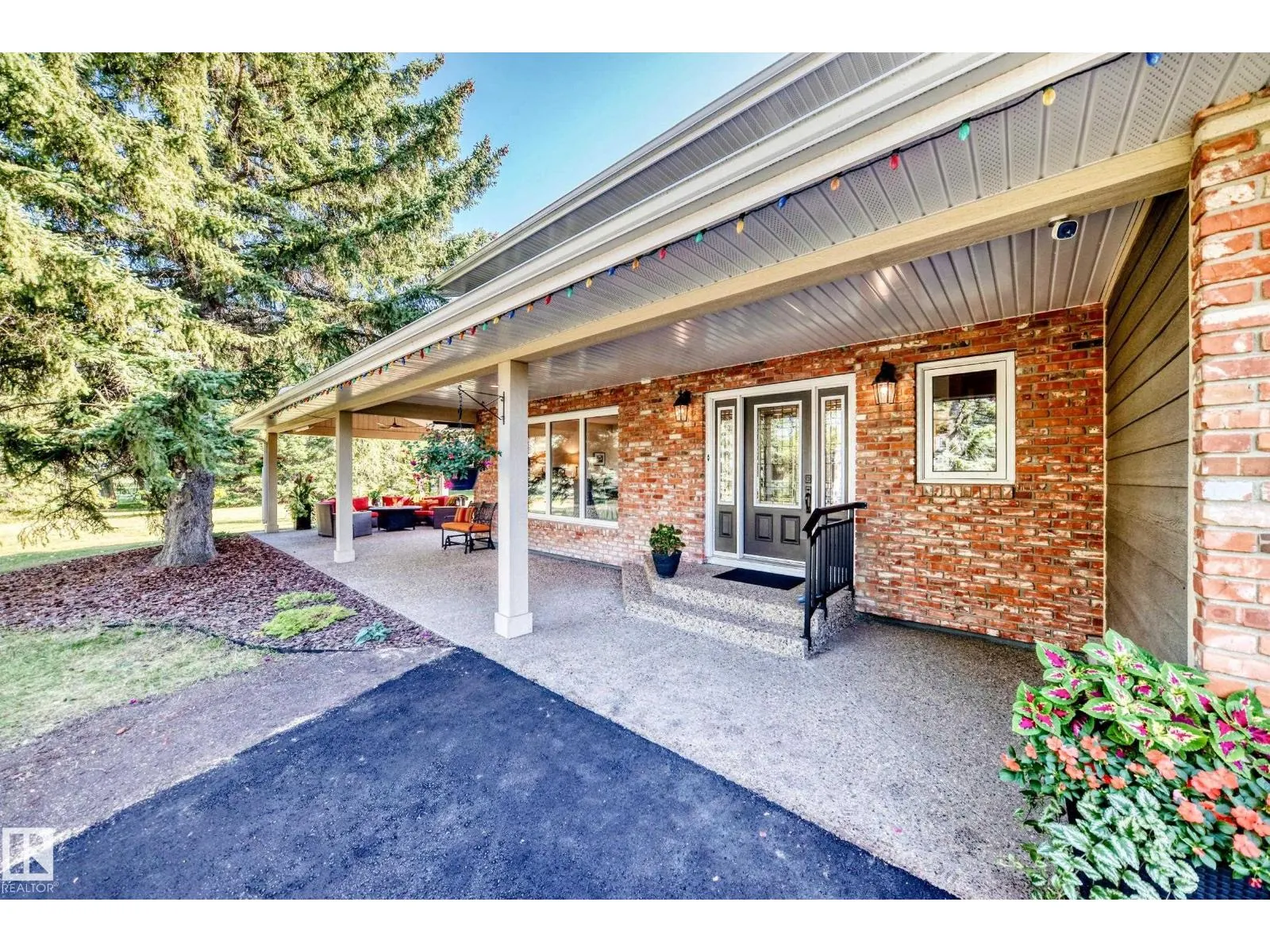 #24 51514 RGE ROAD 261
