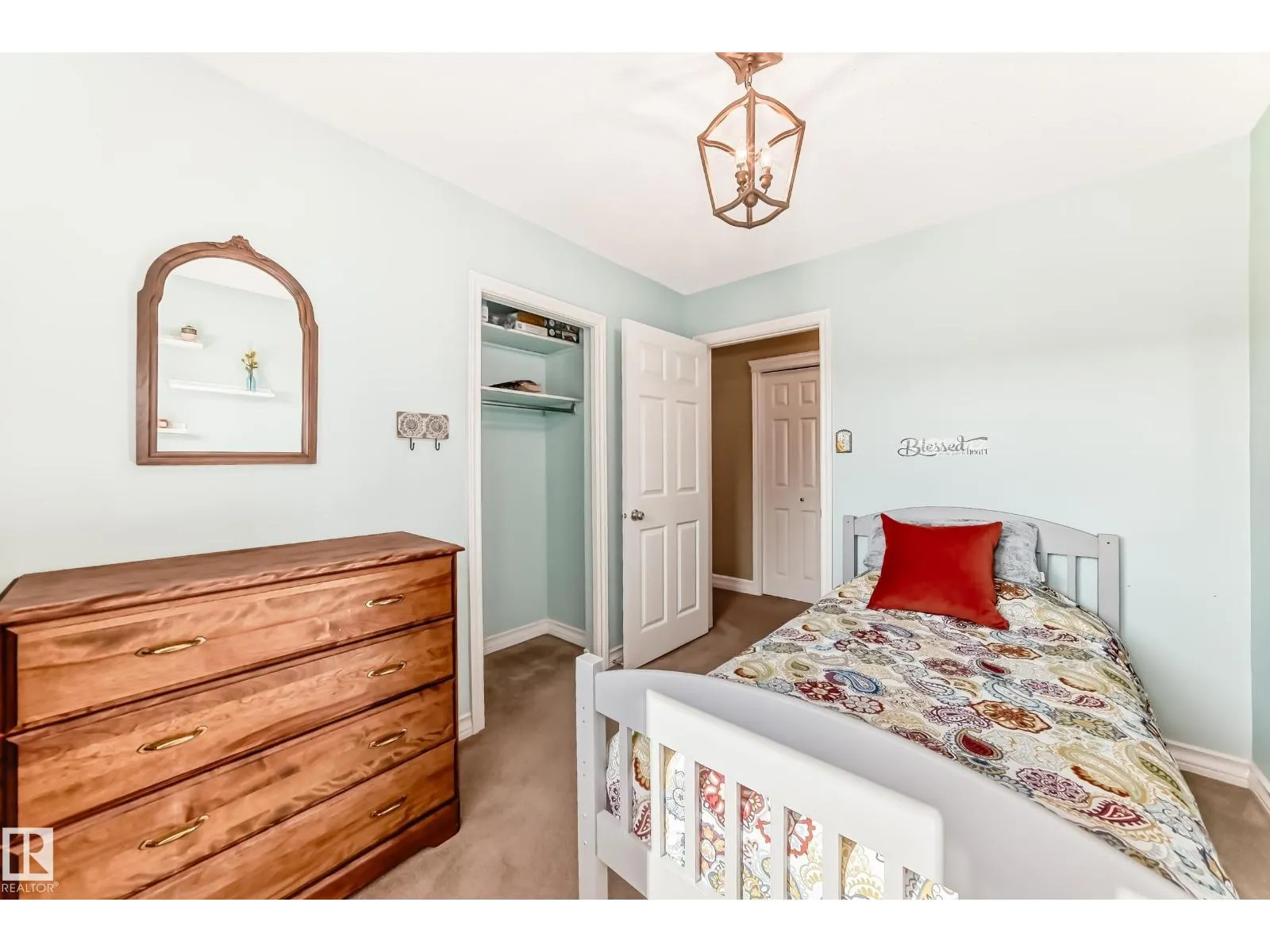 #24 51514 RGE ROAD 261