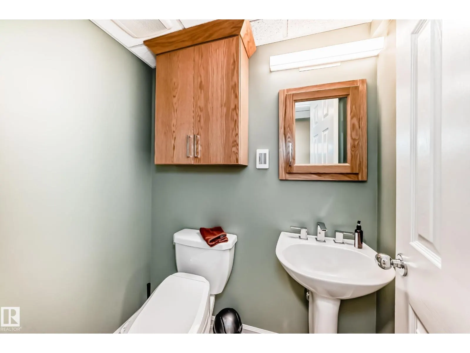 #24 51514 RGE ROAD 261