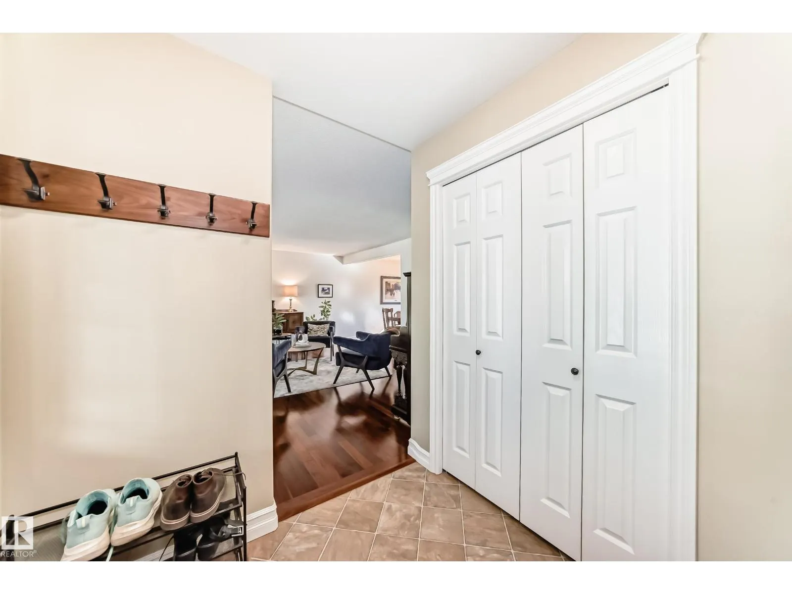 #24 51514 RGE ROAD 261