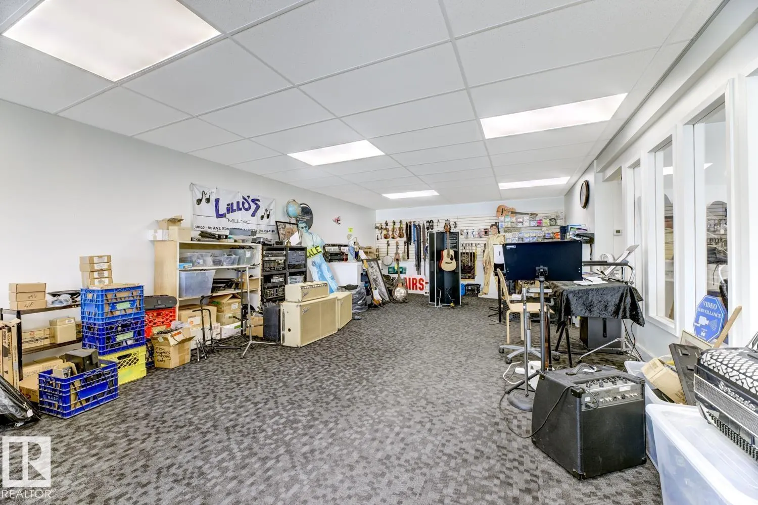 10848 82 AV NW