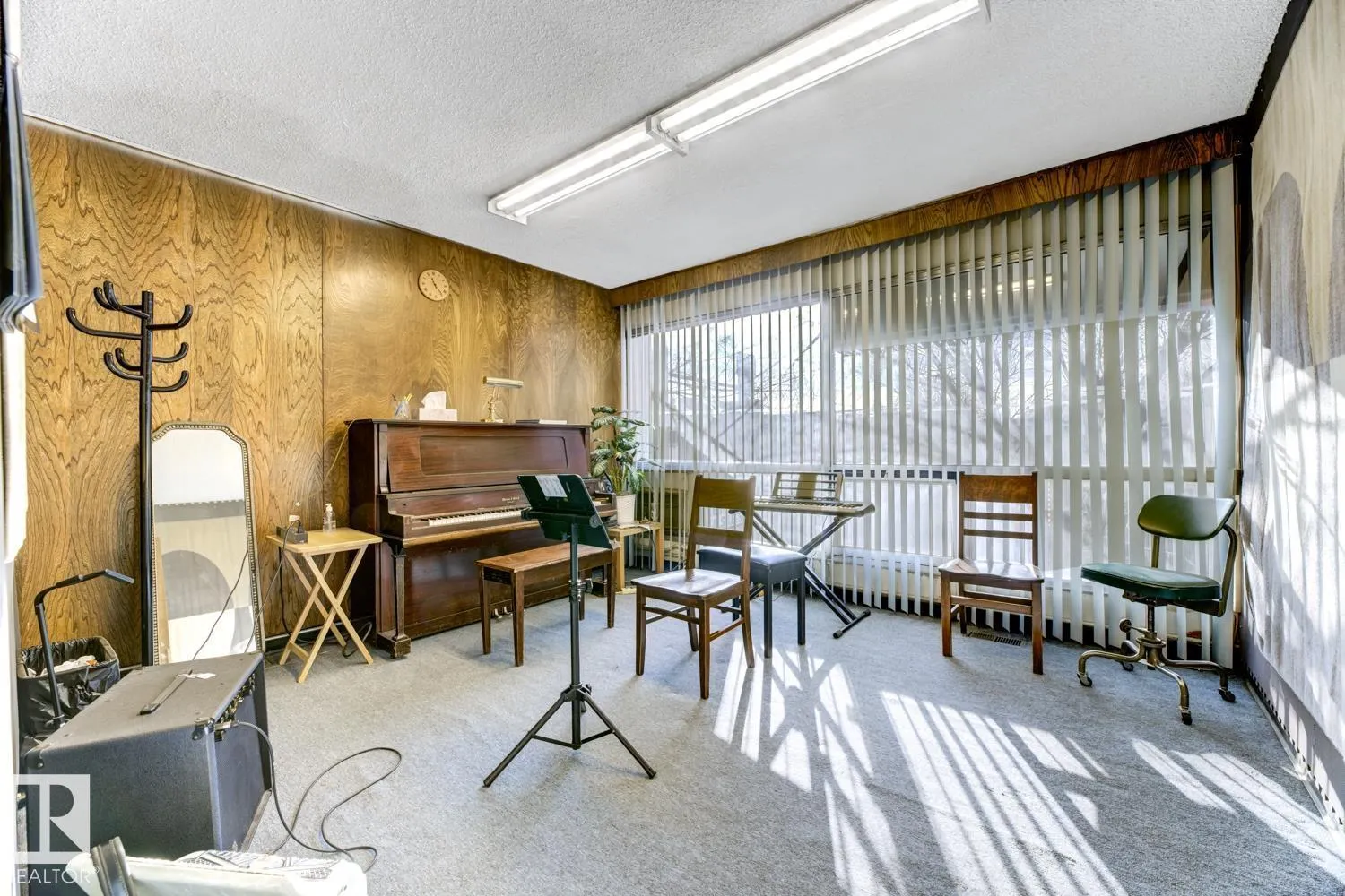 10848 82 AV NW
