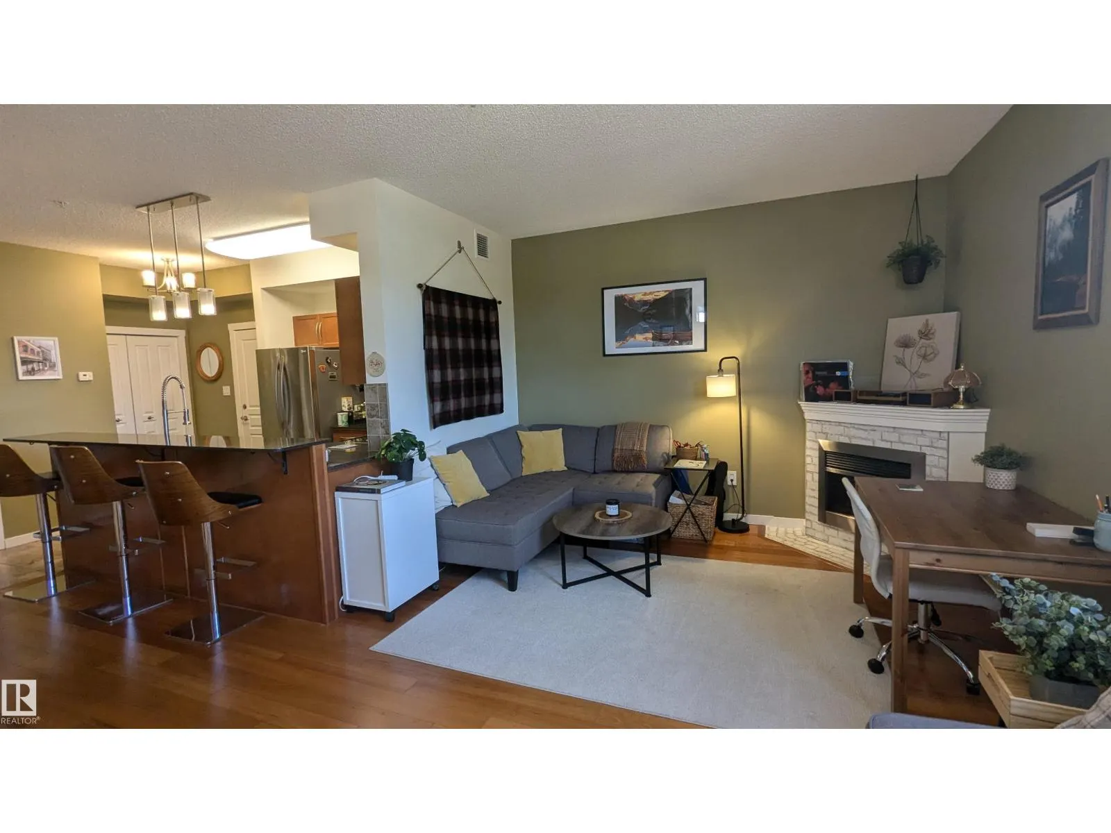 #203 11140 68 AV NW