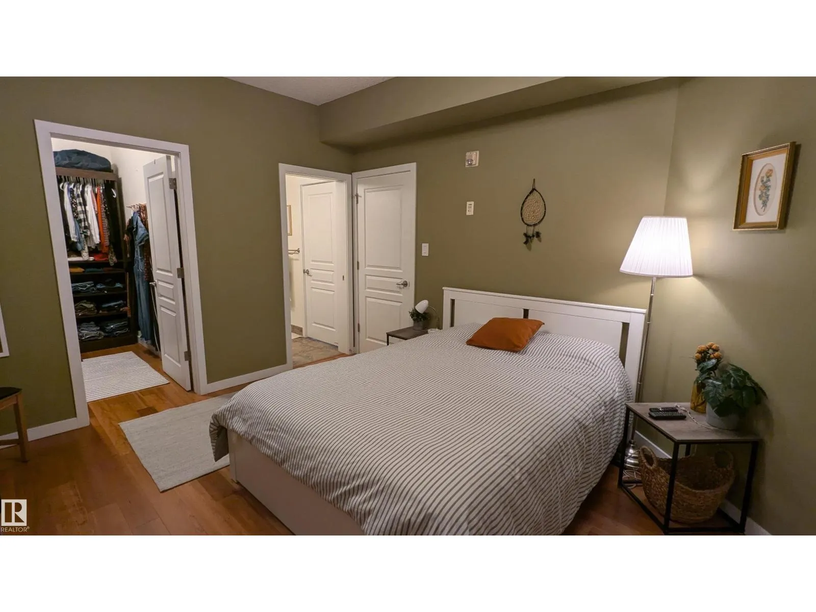 #203 11140 68 AV NW