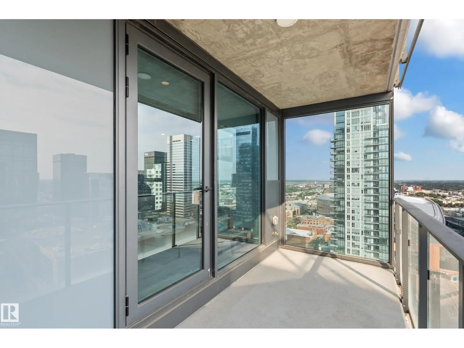 #2303 10180 103 ST NW
