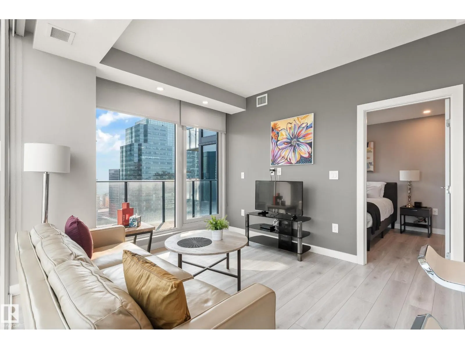#2303 10180 103 ST NW