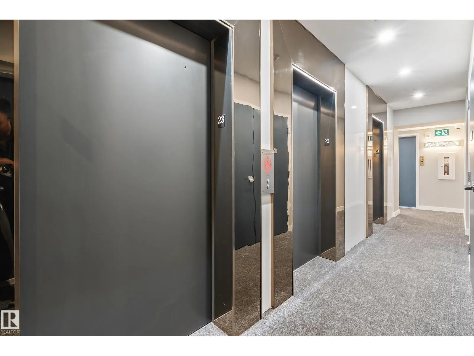 #2303 10180 103 ST NW