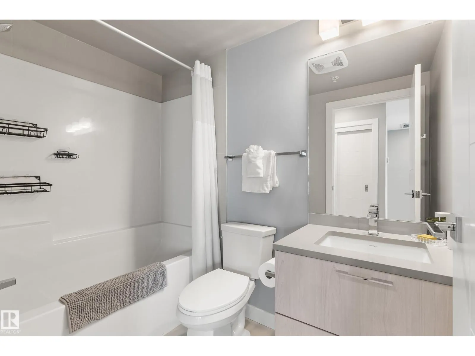 #2303 10180 103 ST NW