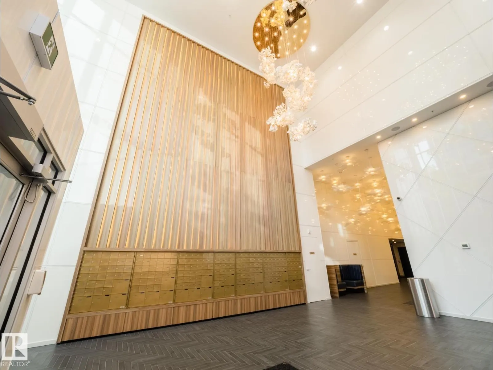 #2303 10180 103 ST NW