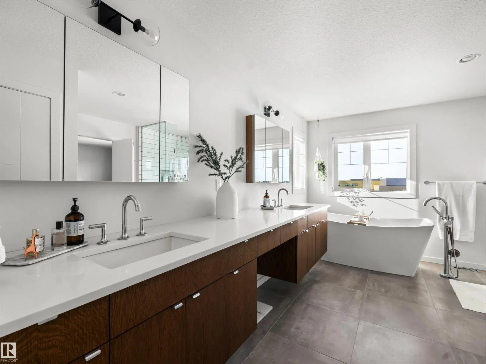 2366 CASSIDY WY SW