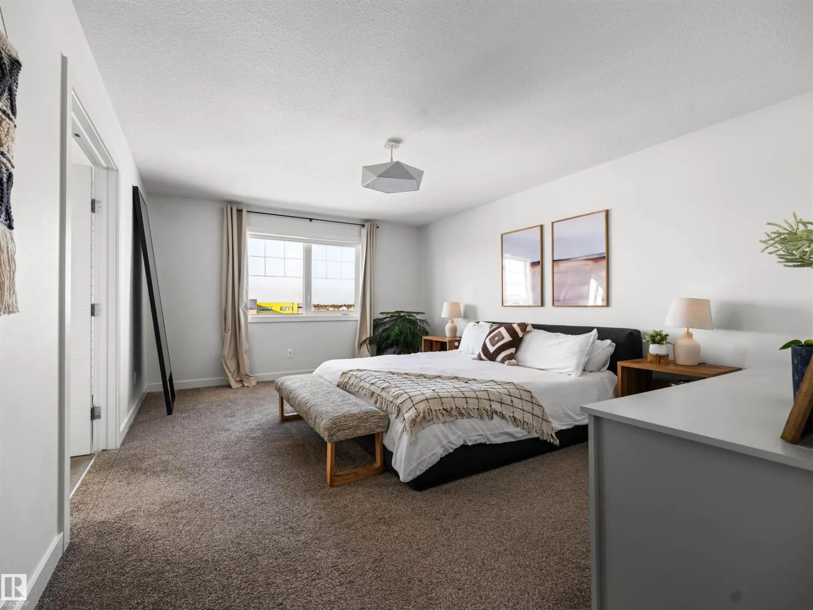 2366 CASSIDY WY SW