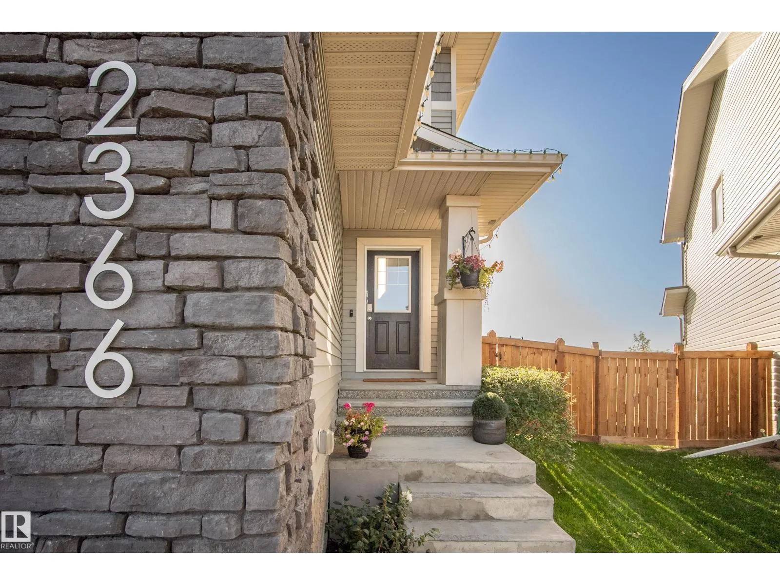 2366 CASSIDY WY SW