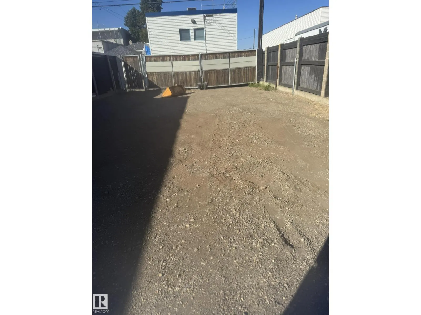 12138 66 ST NW