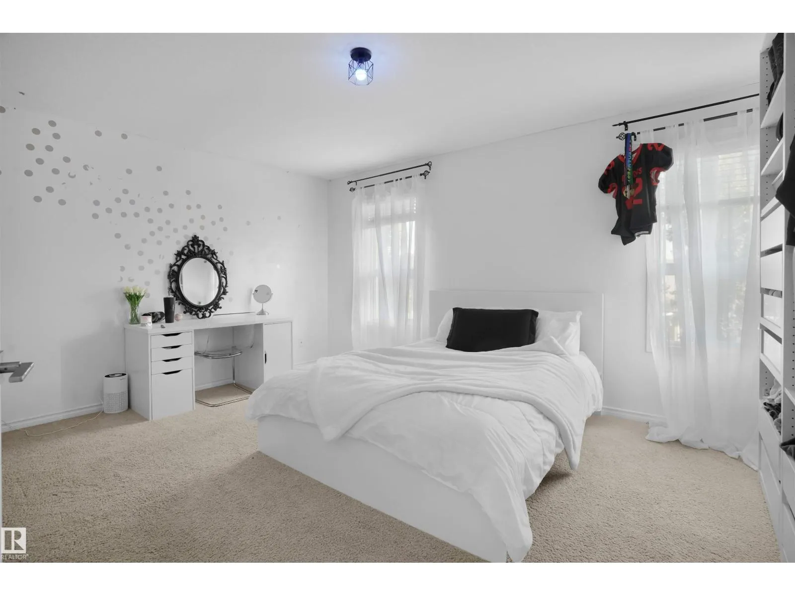 20705 56A AV NW