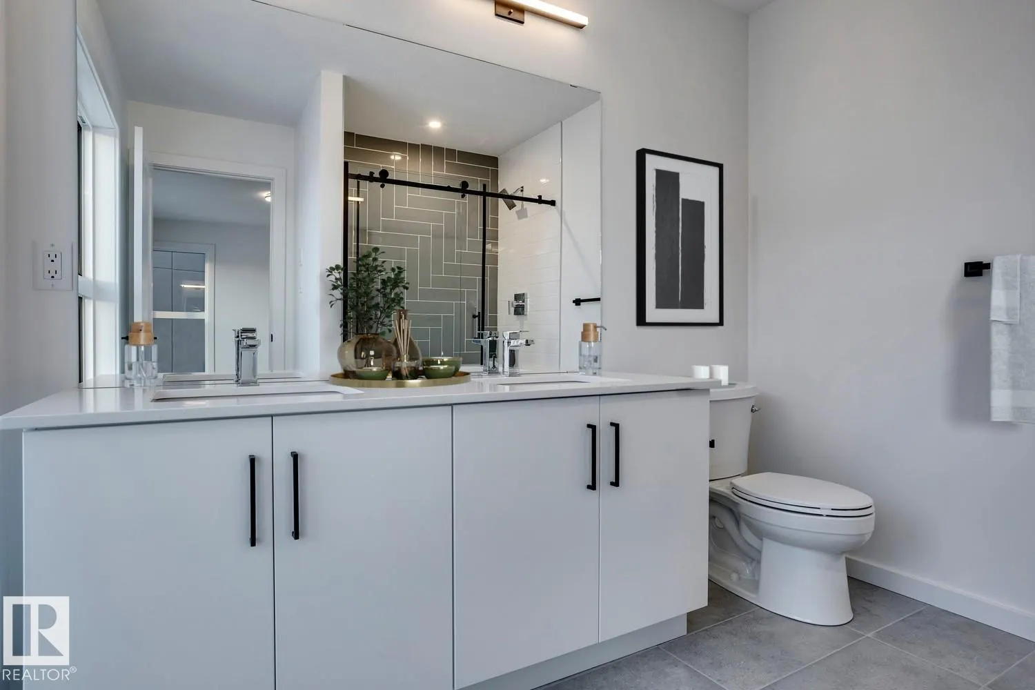 #68 5 Rondeau DR