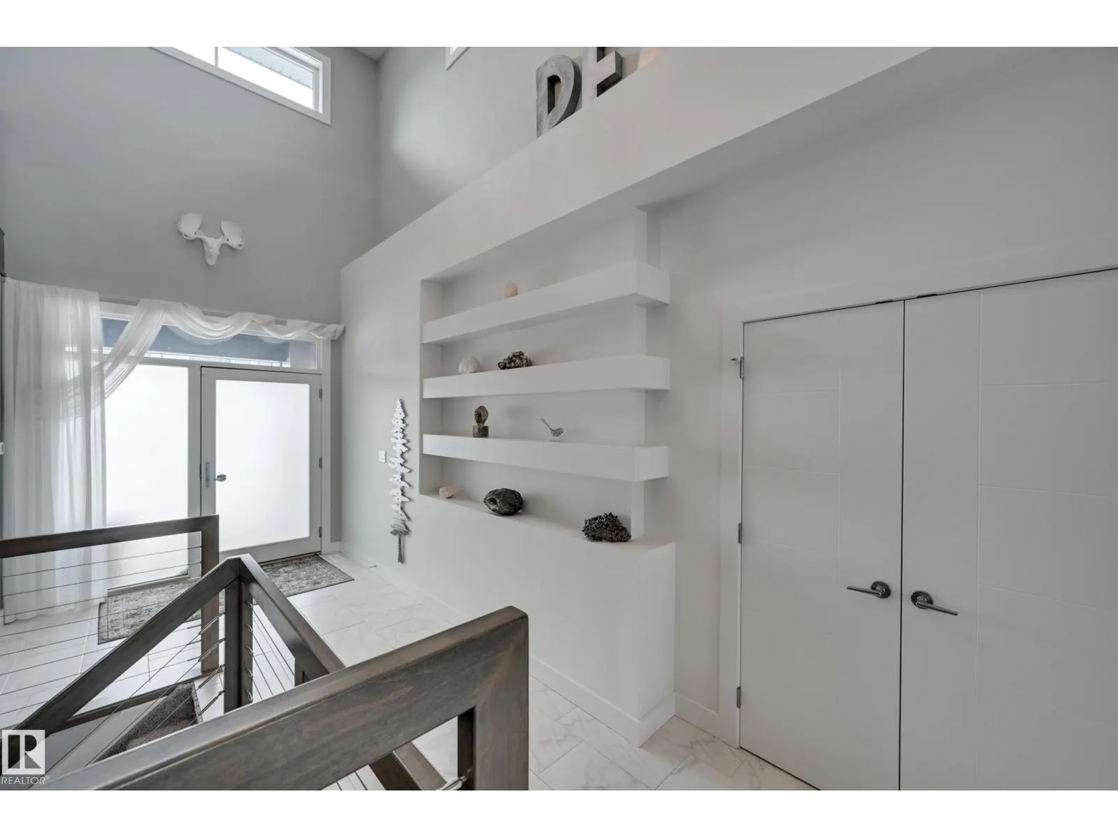 1311 HAINSTOCK WY SW
