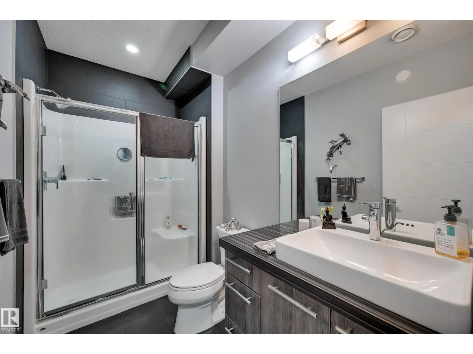 1311 HAINSTOCK WY SW