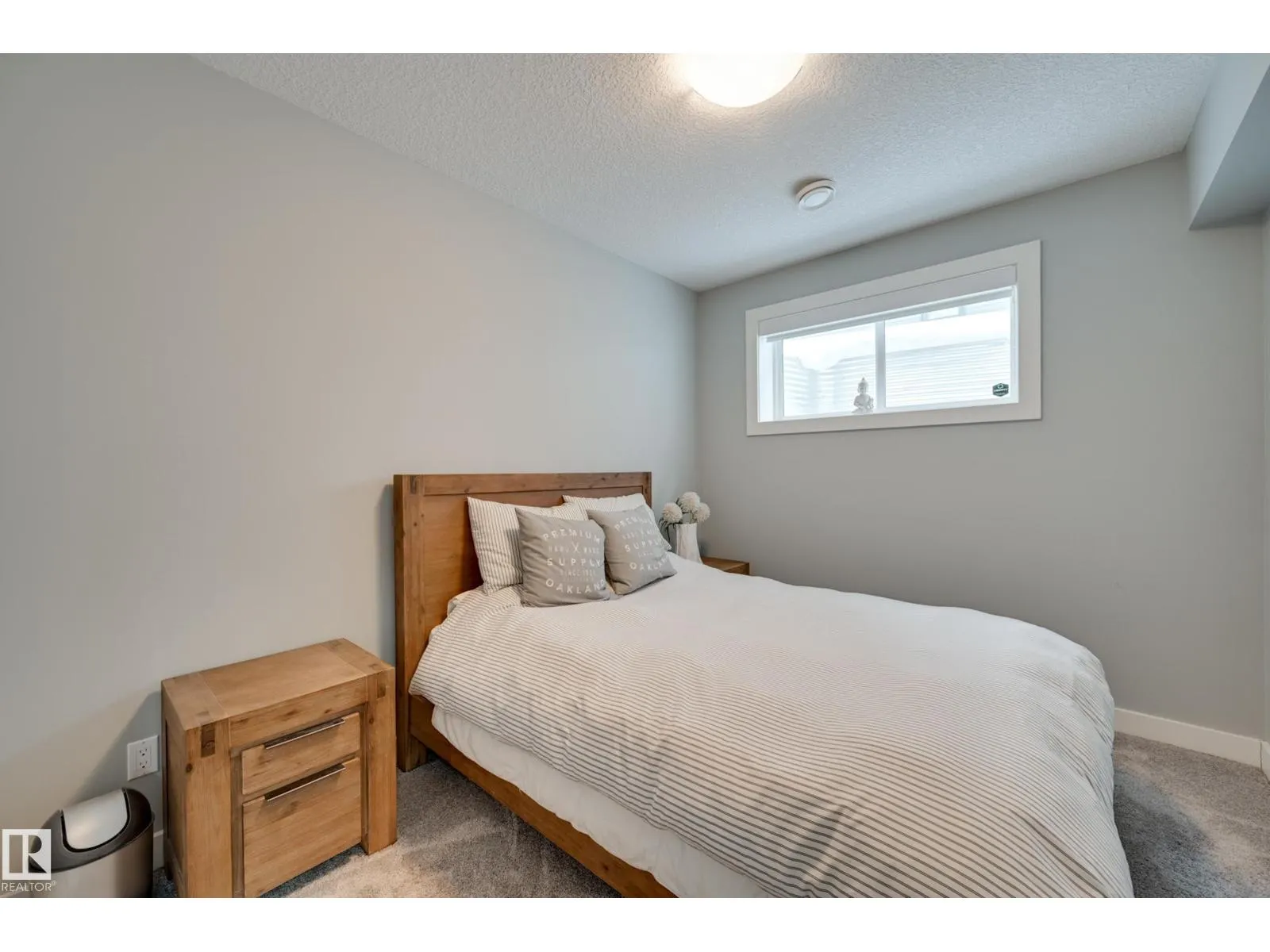 1311 HAINSTOCK WY SW