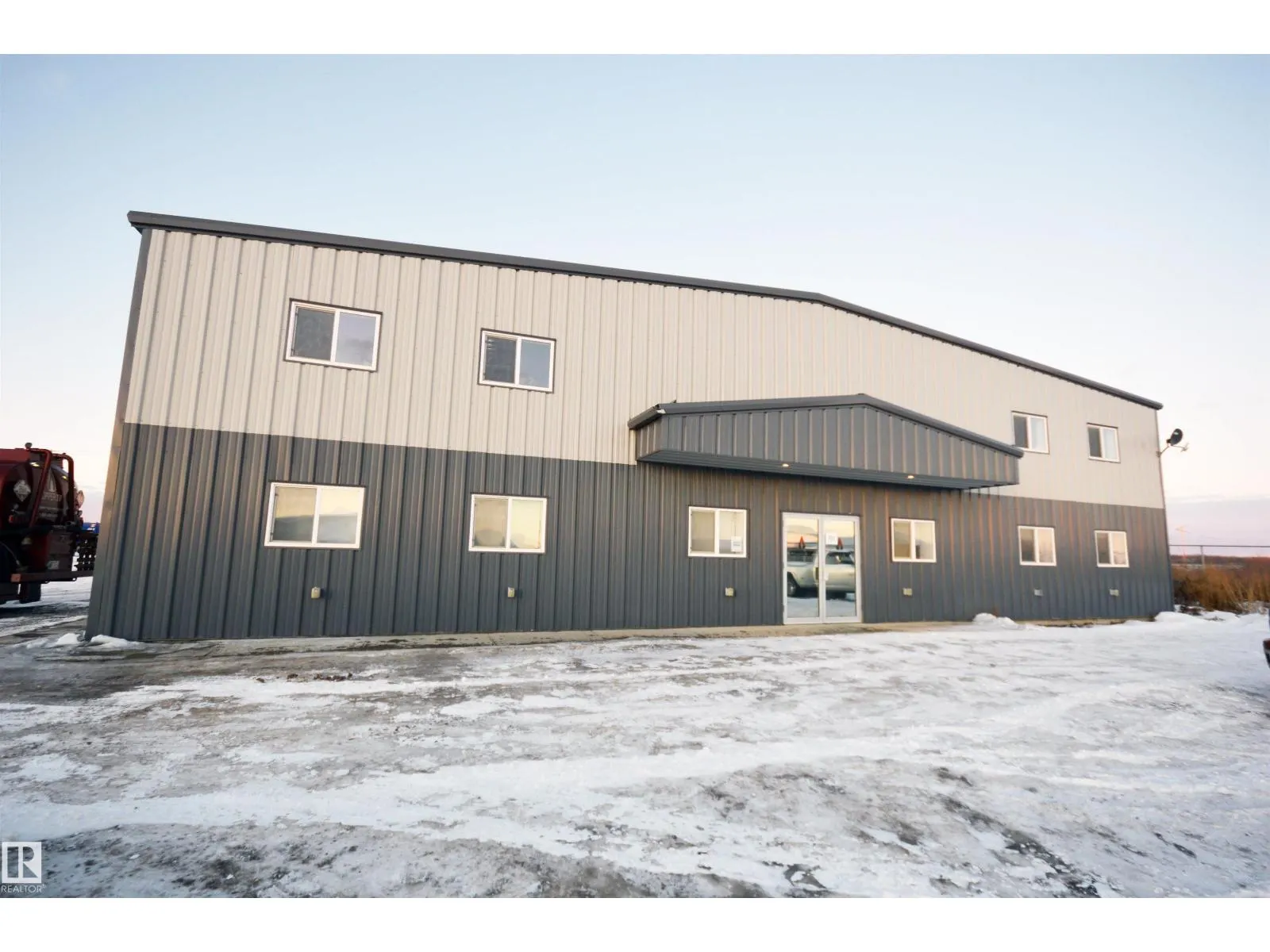 5A 45521 Hwy 660