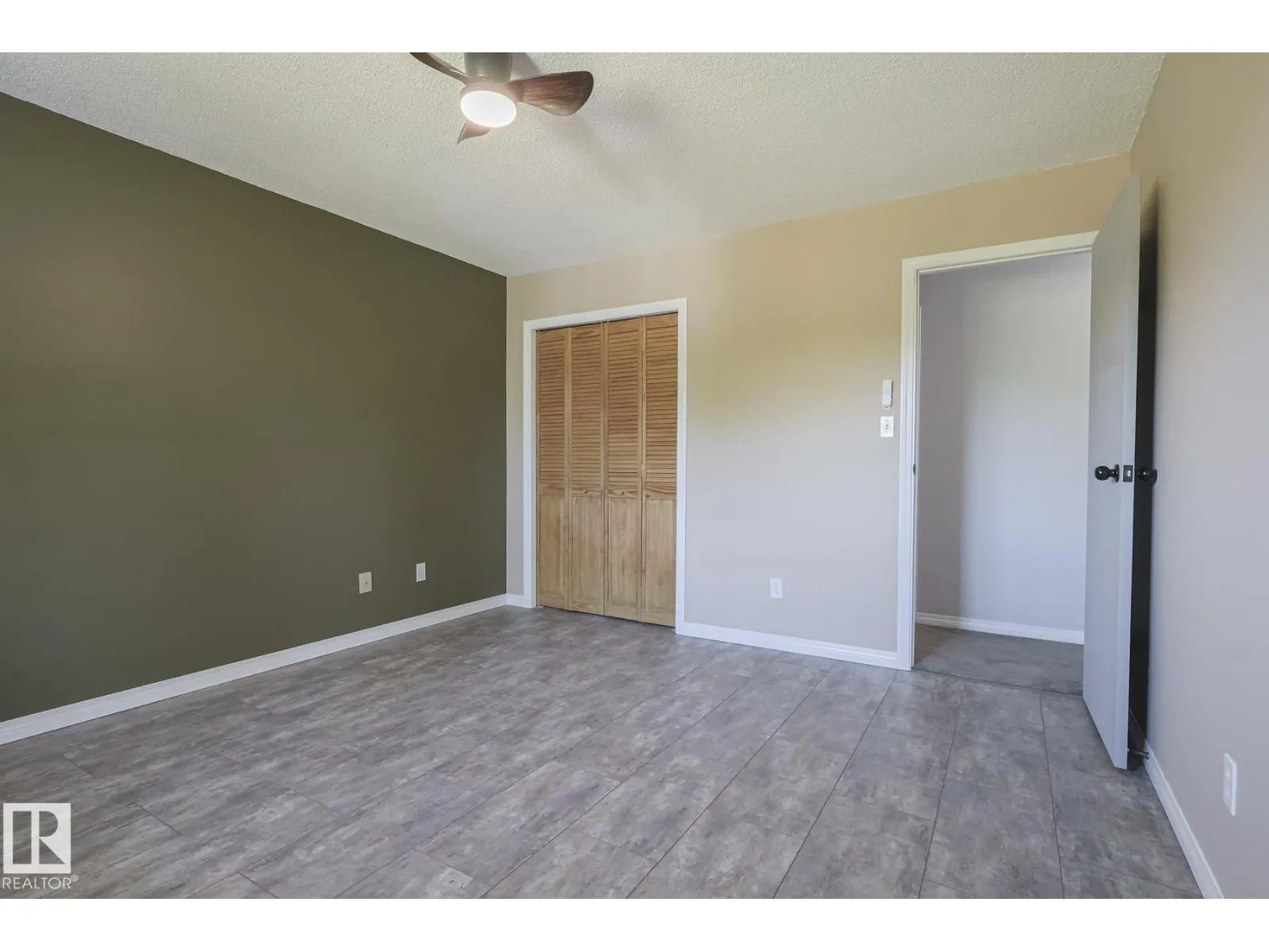 #42 52516 RGE ROAD 13