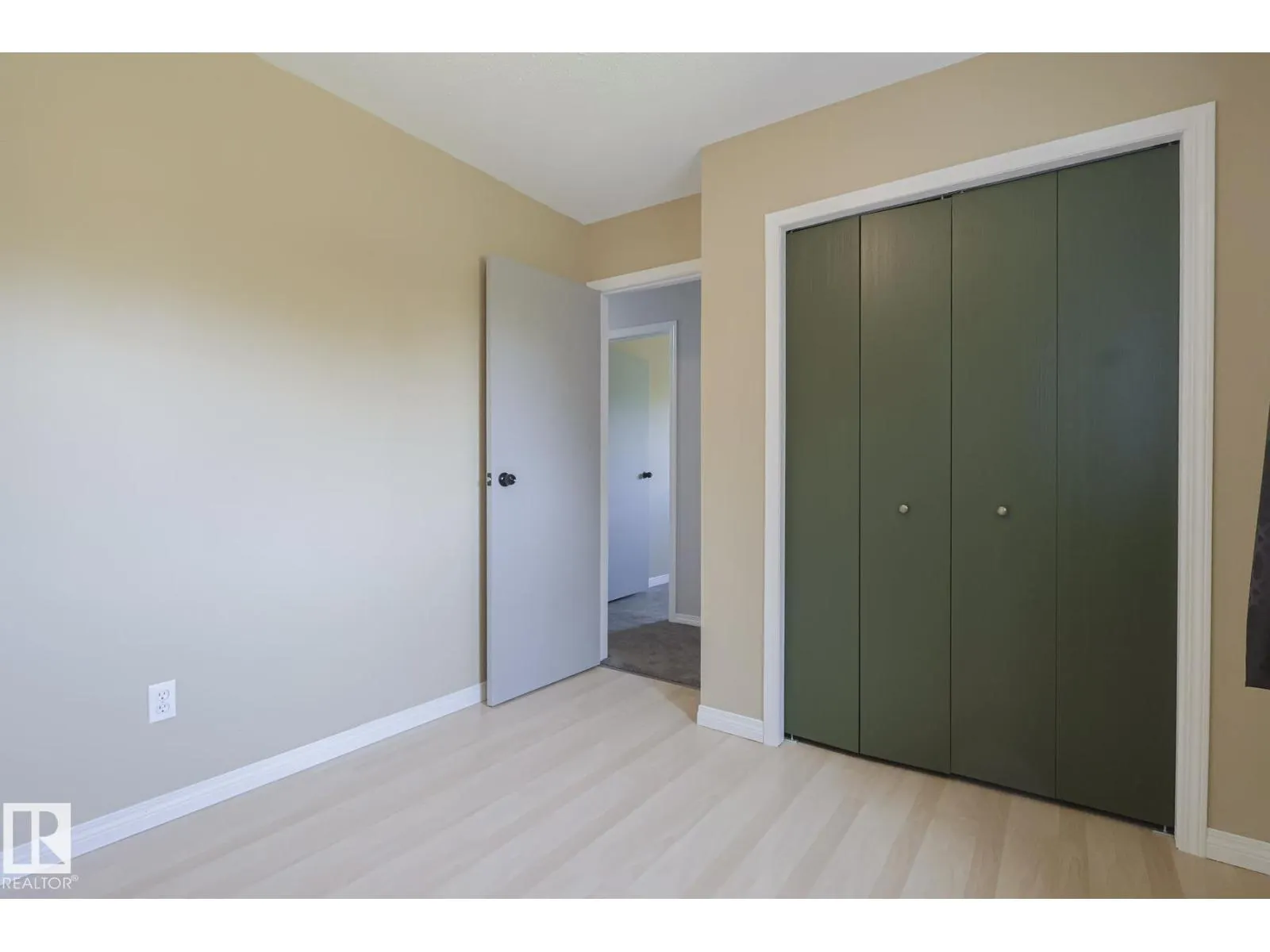 #42 52516 RGE ROAD 13