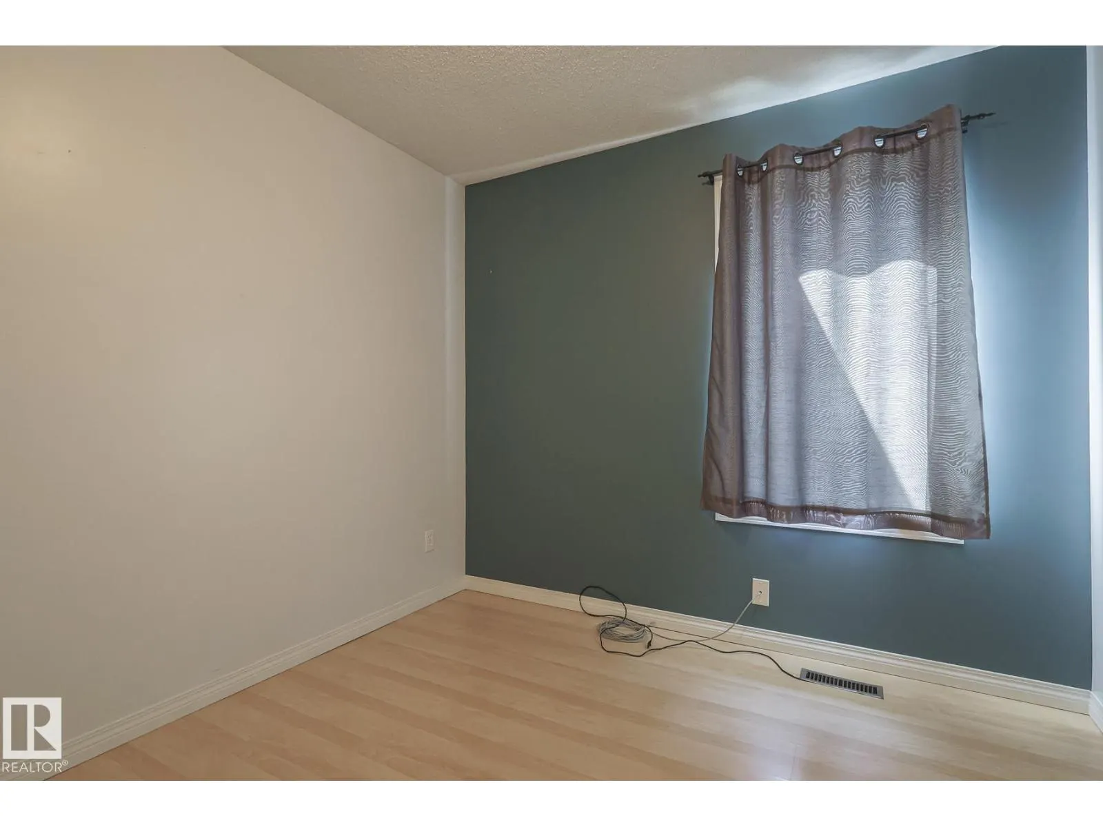 #42 52516 RGE ROAD 13