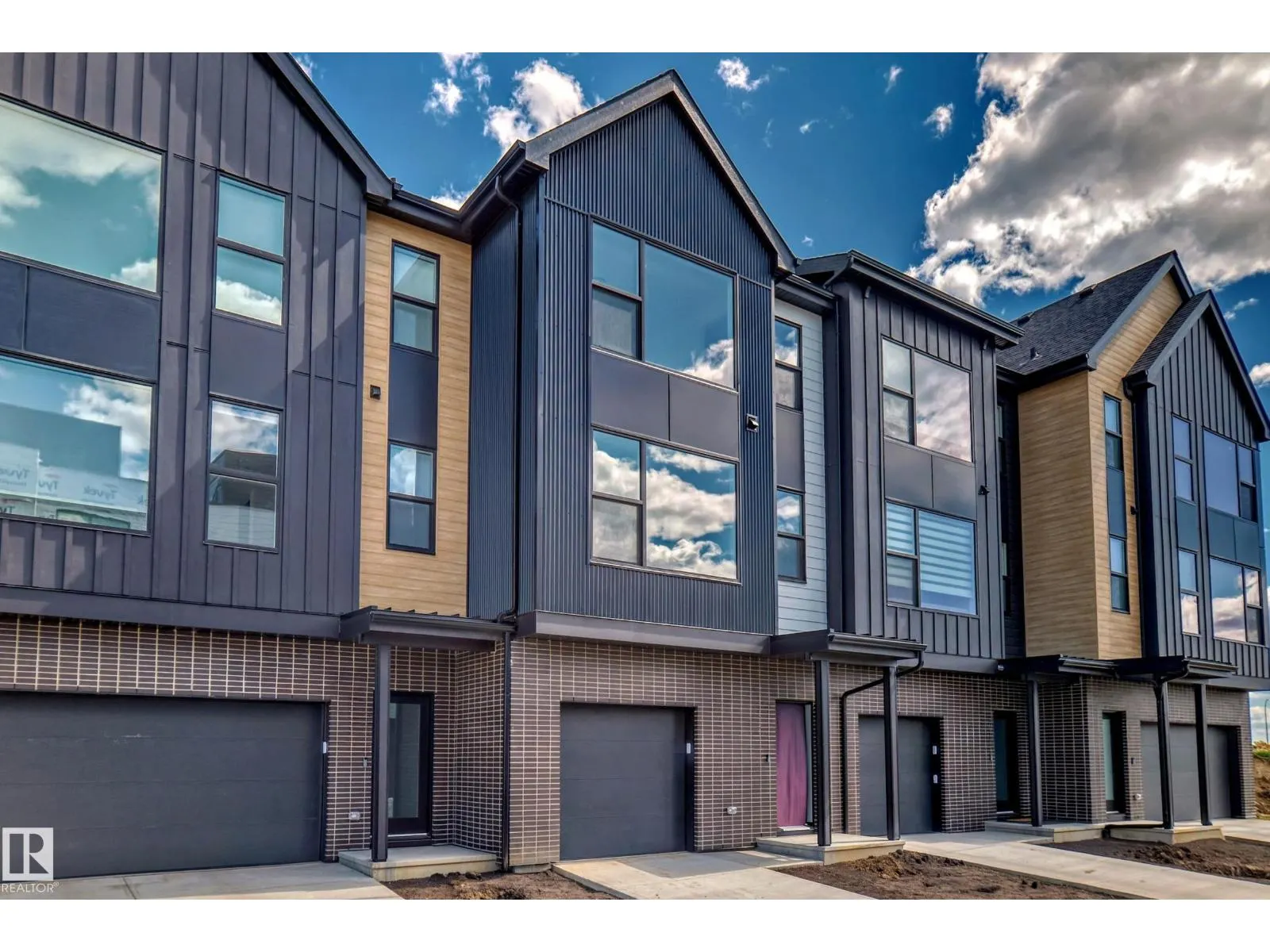 #9 5 Rondeau DR