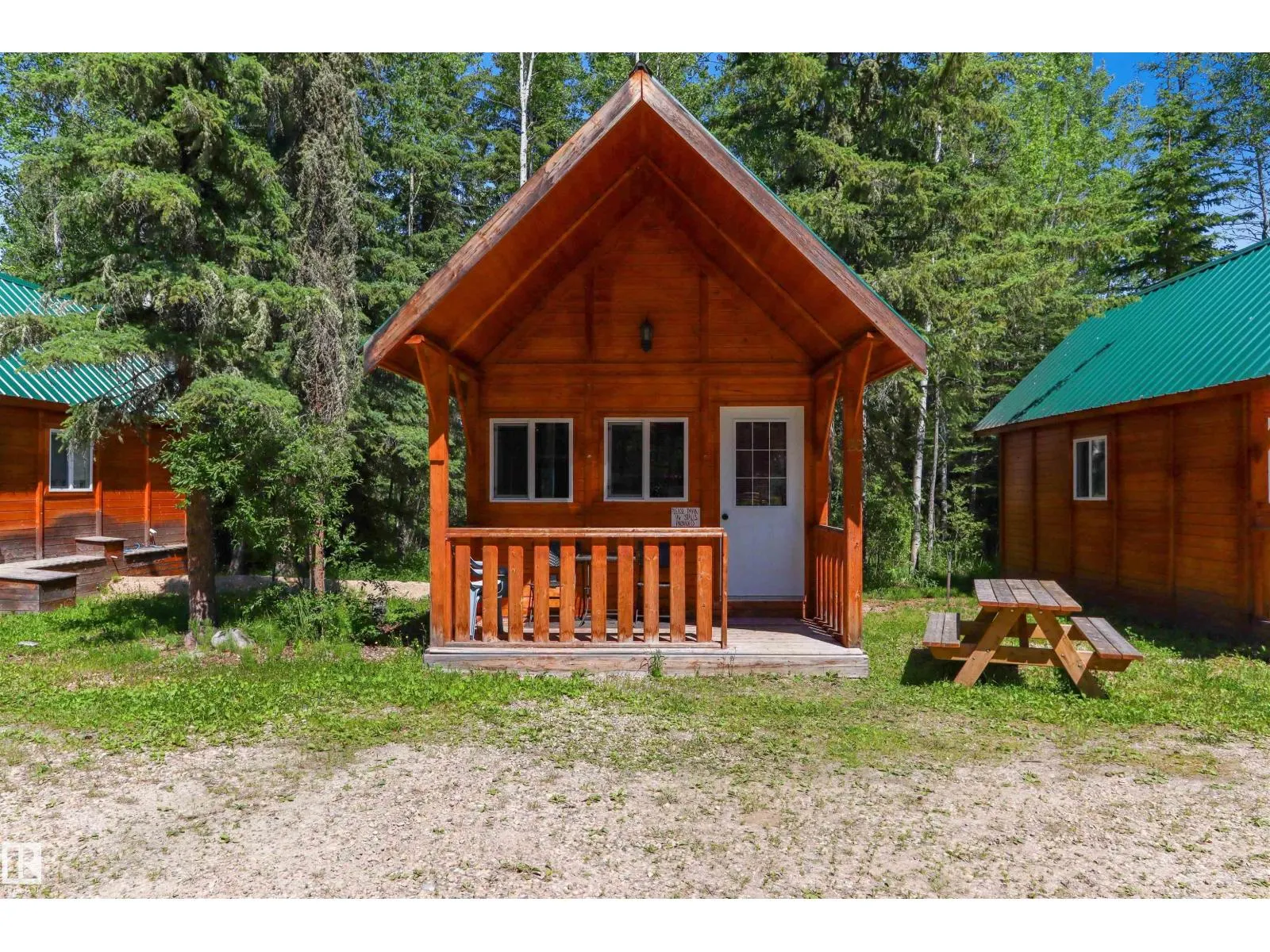 4836 A 53 AVE & 4836 B 53 AV