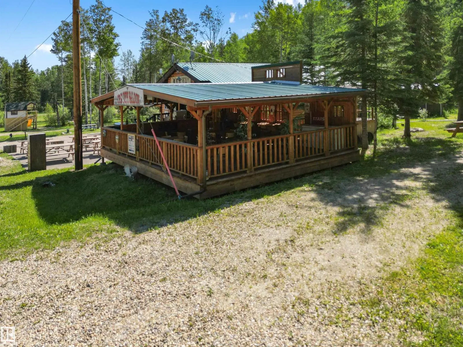 4836 A 53 AVE & 4836 B 53 AV