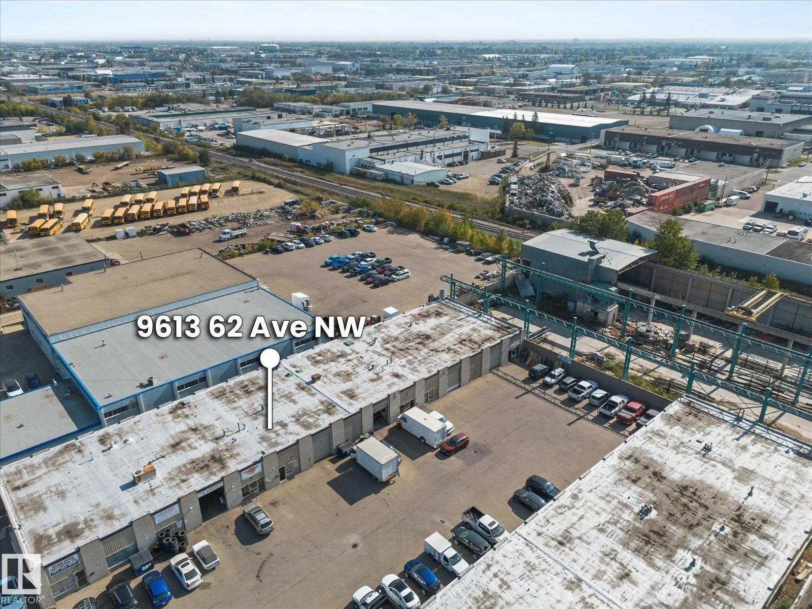 9613 62 AV NW