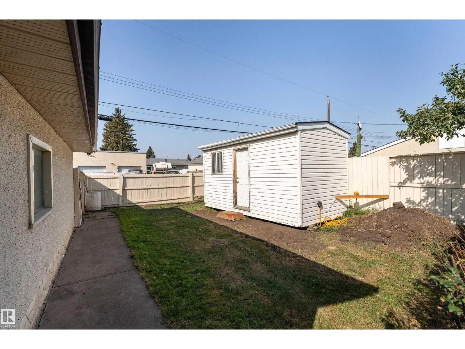 12904 86 ST NW