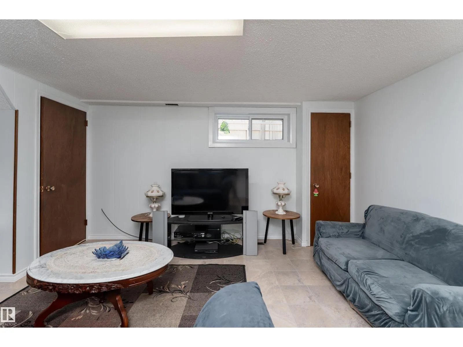 12904 86 ST NW