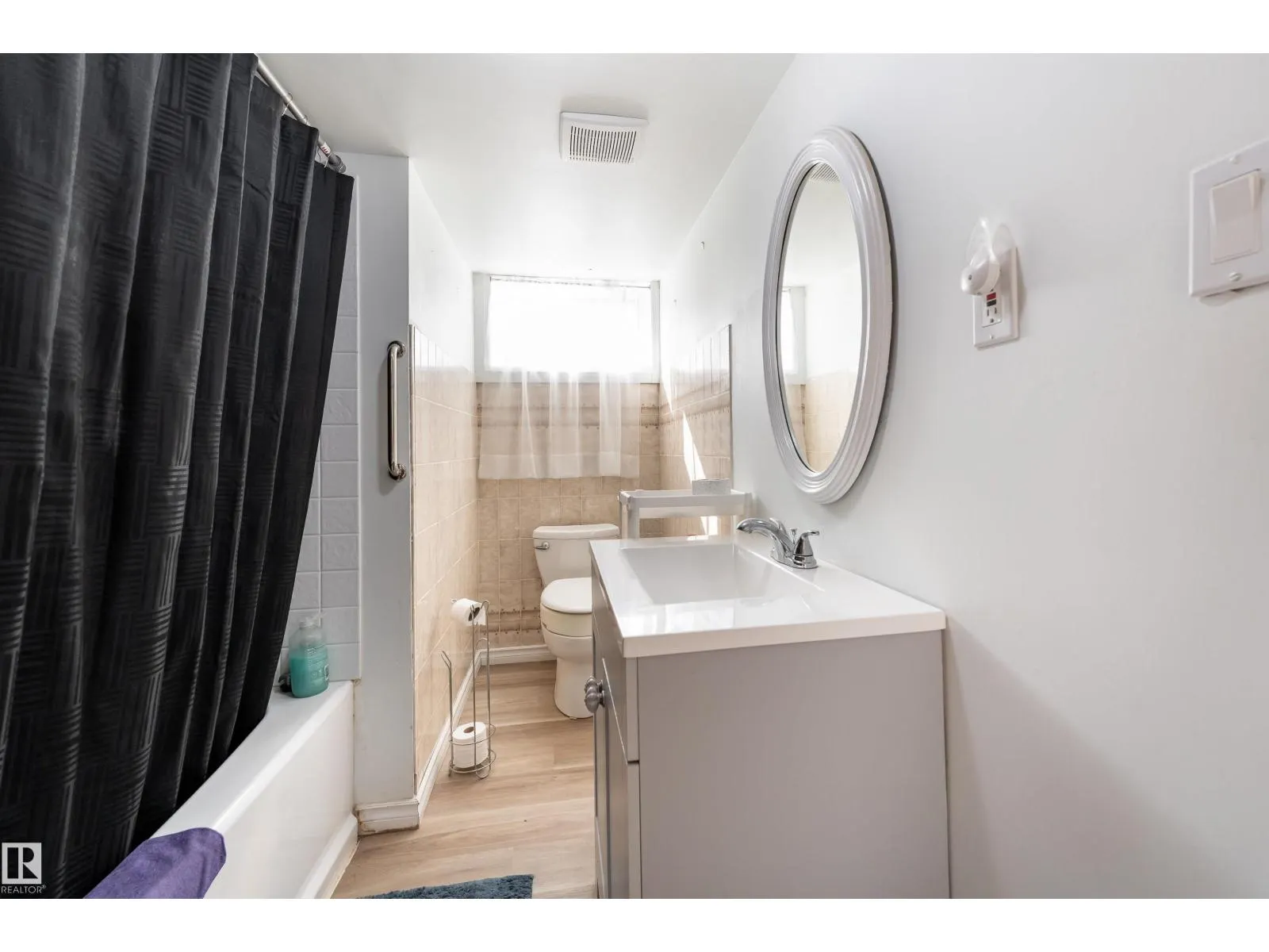 12904 86 ST NW