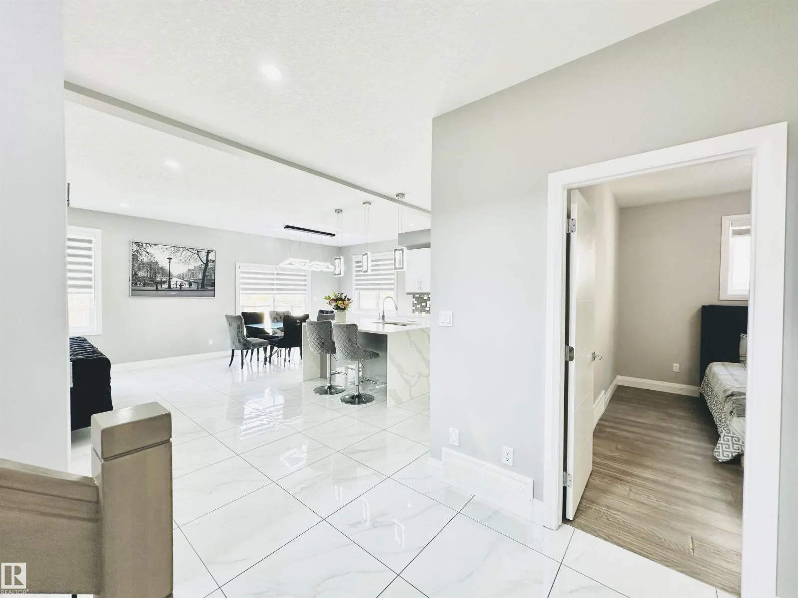 6222 172A AV NW