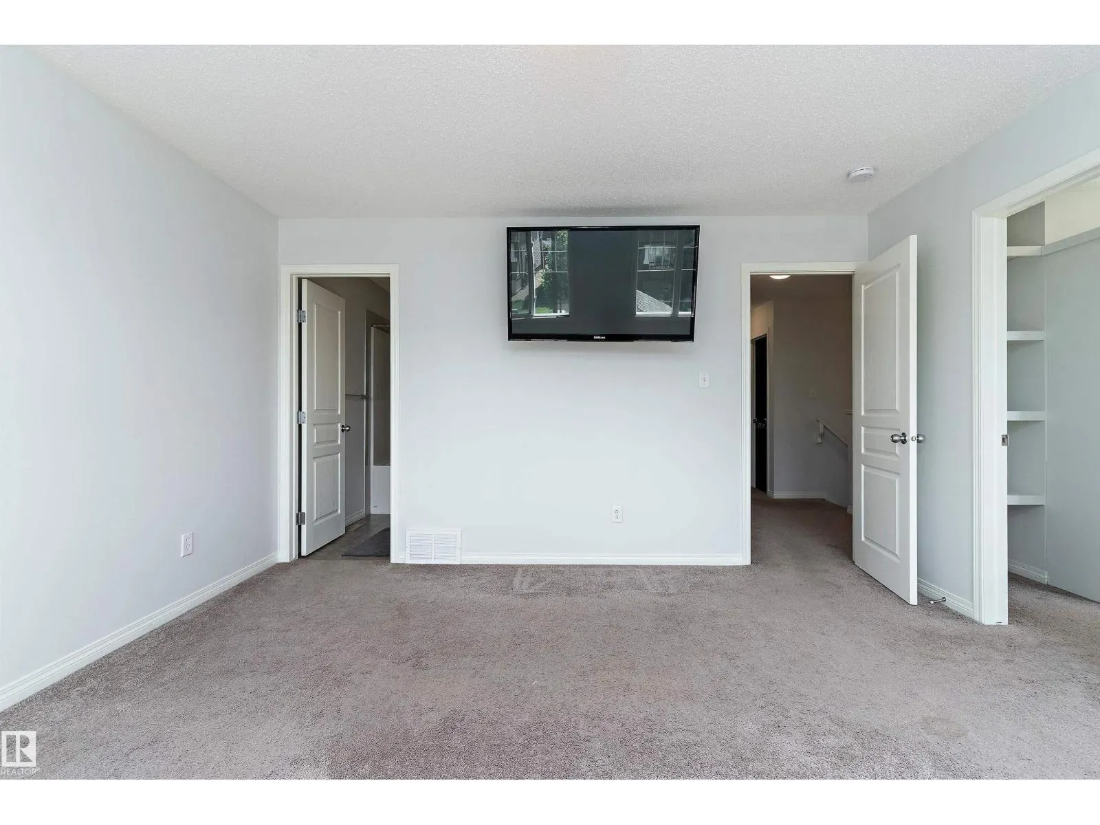 17135 38 ST NW