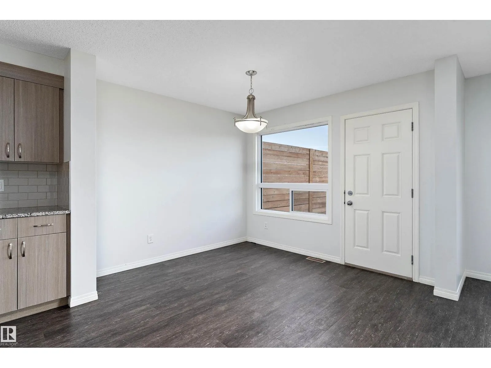 17135 38 ST NW