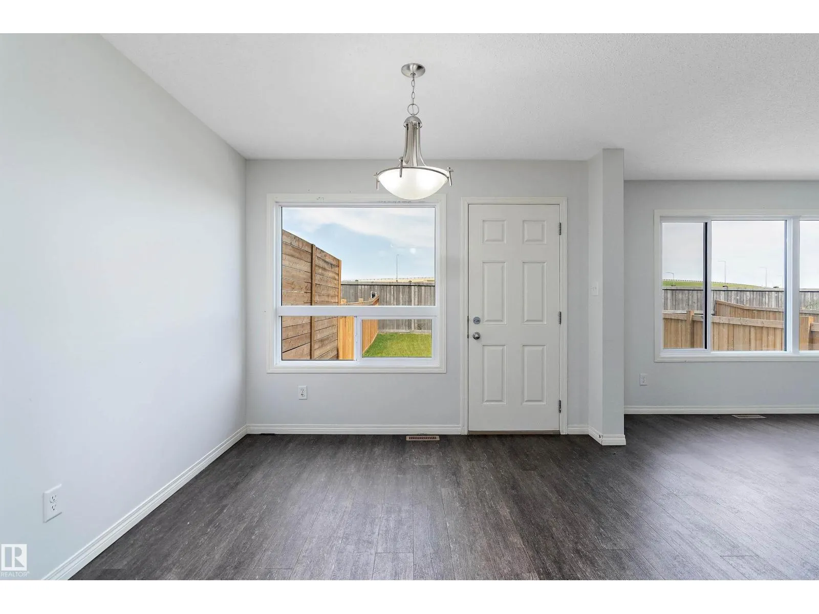 17135 38 ST NW