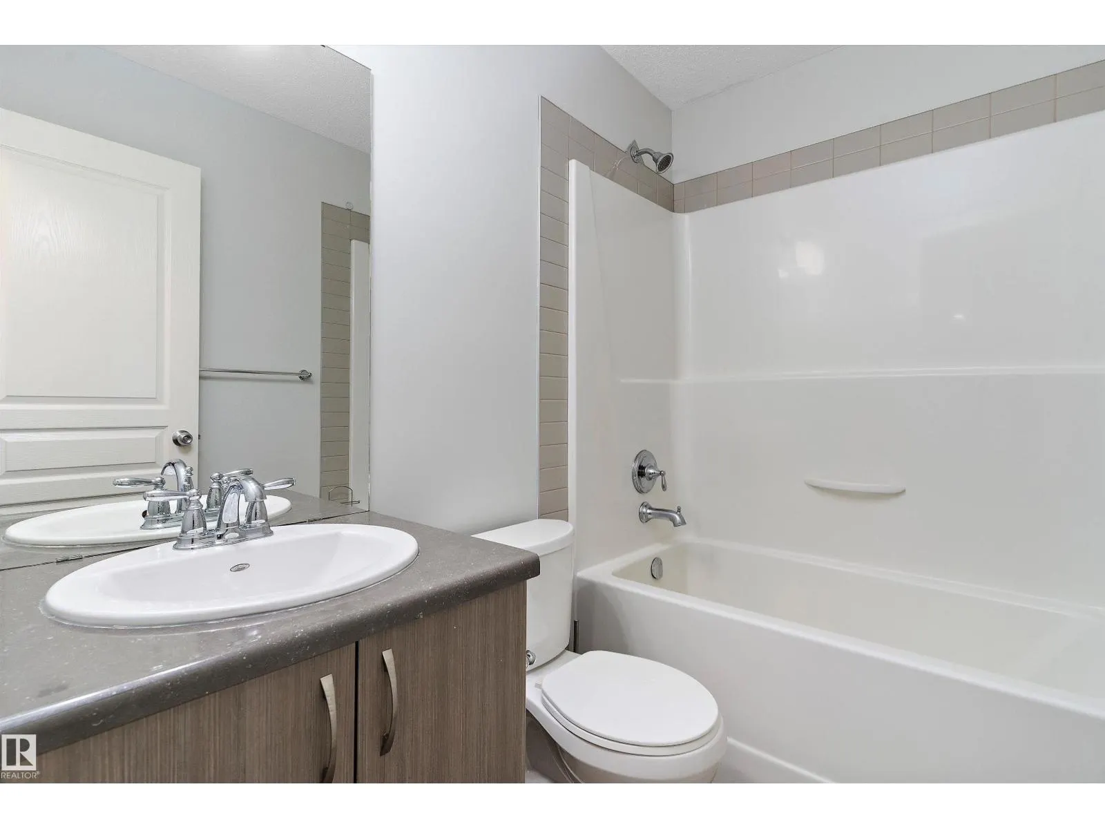 17135 38 ST NW