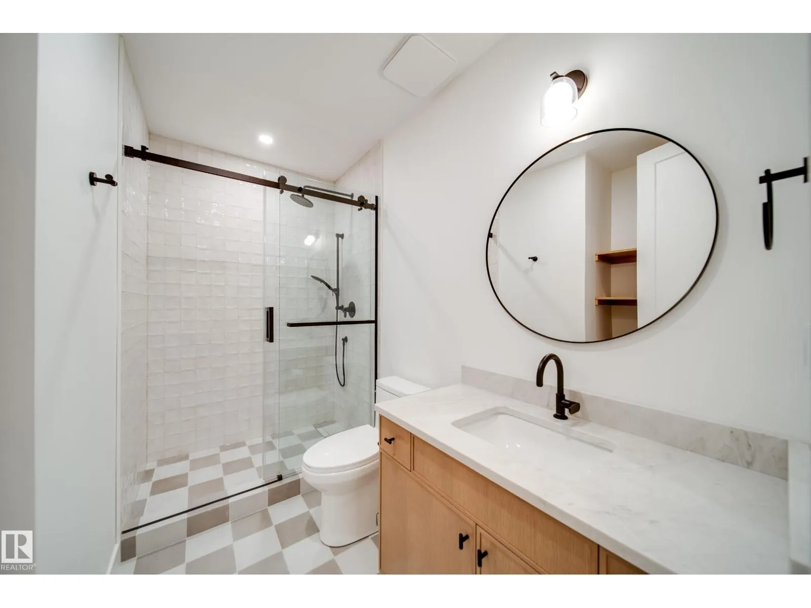 10522 134 ST NW