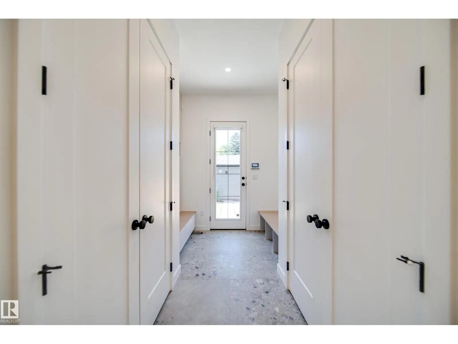10522 134 ST NW