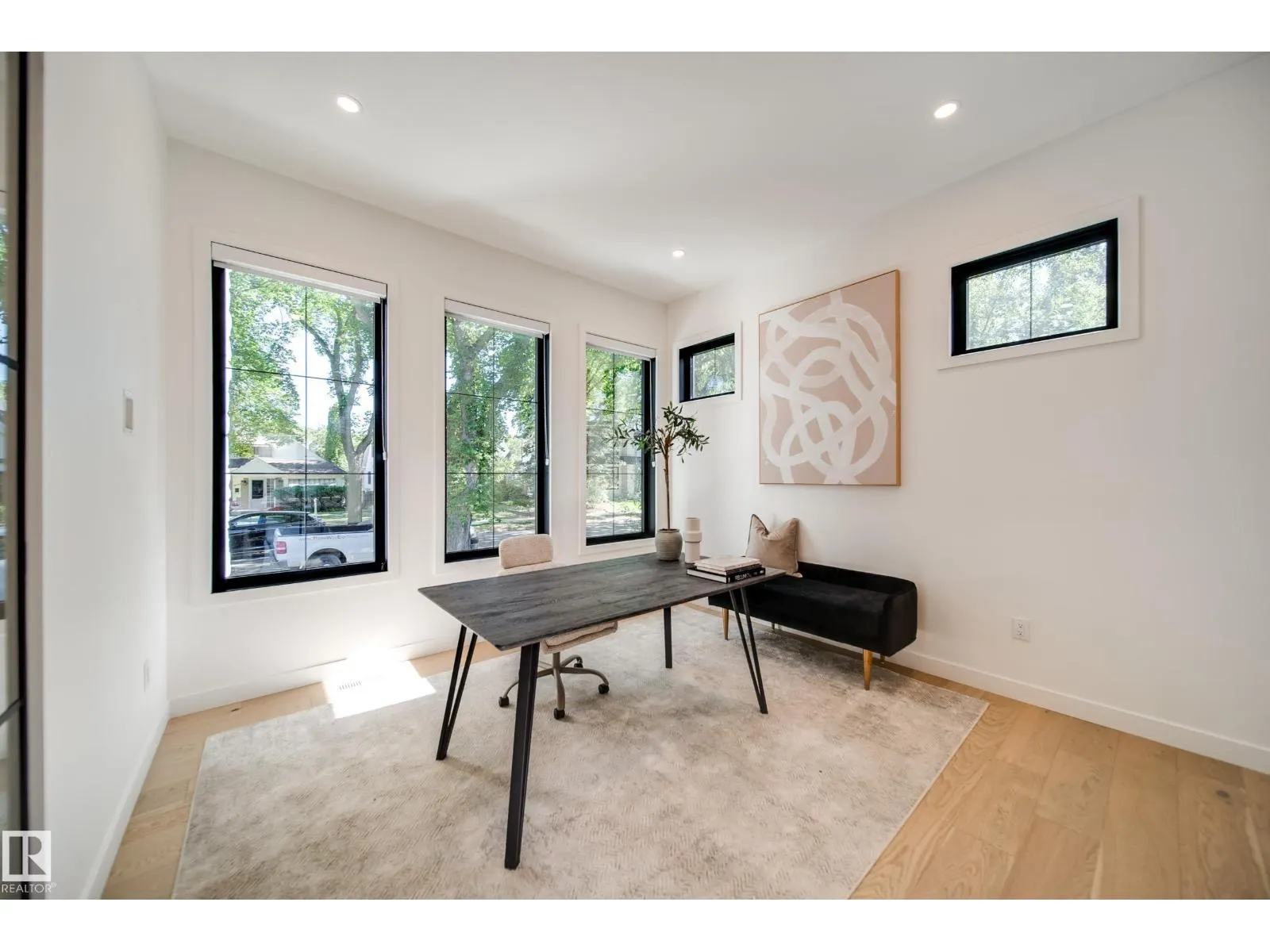 10522 134 ST NW