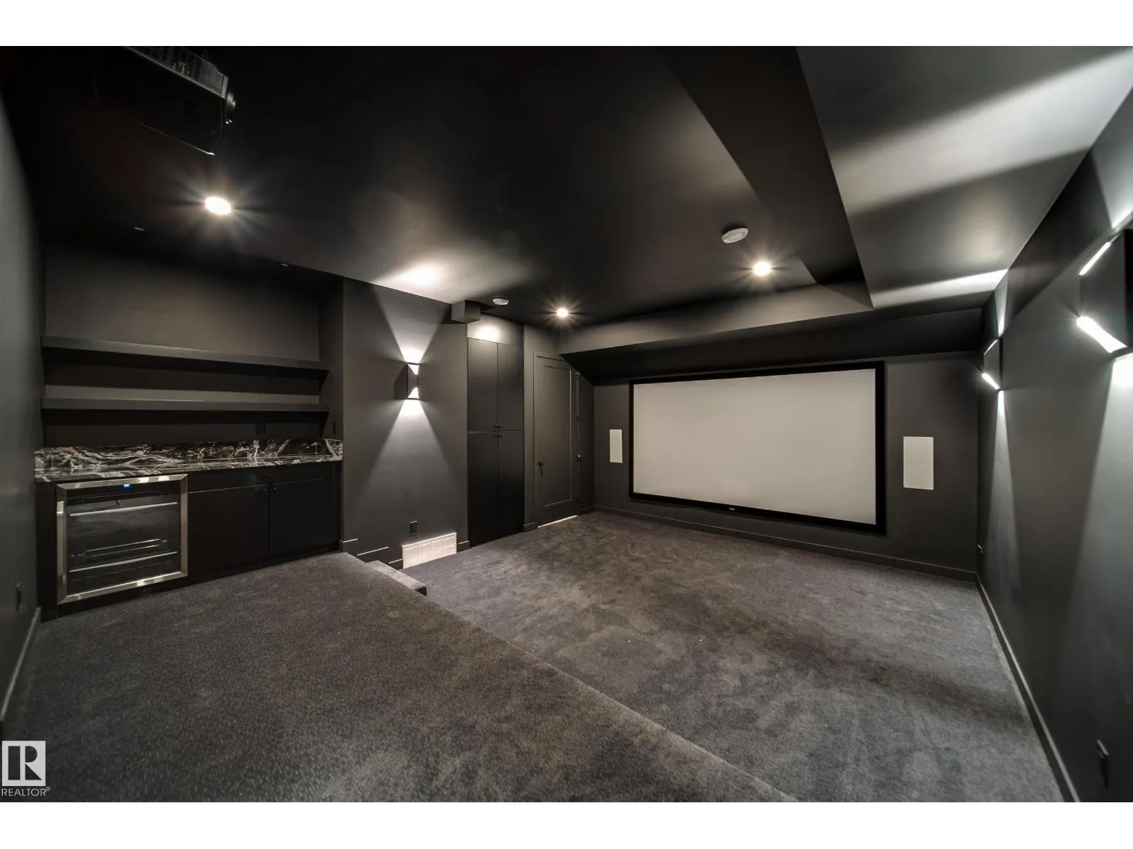 10522 134 ST NW