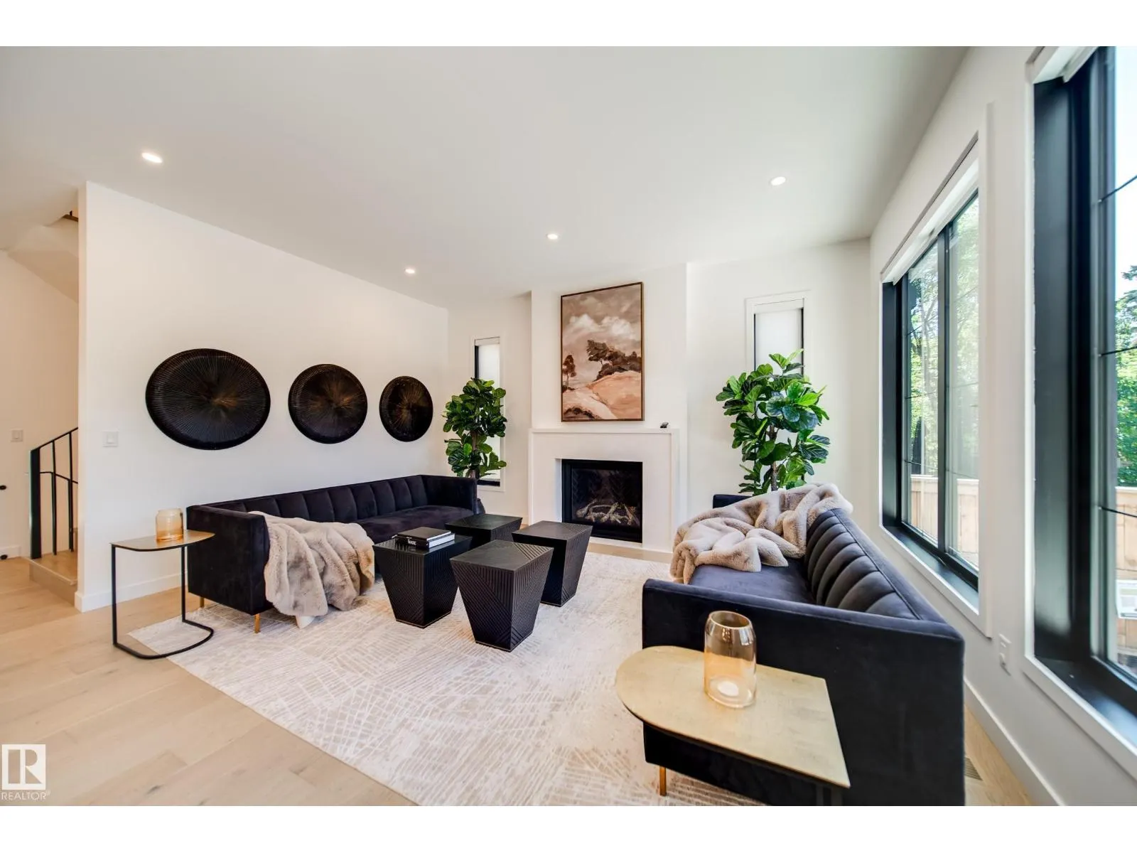 10522 134 ST NW