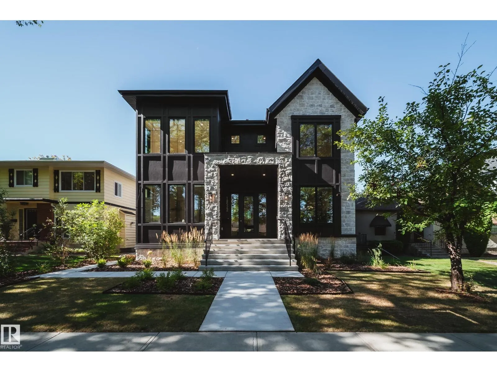 10522 134 ST NW